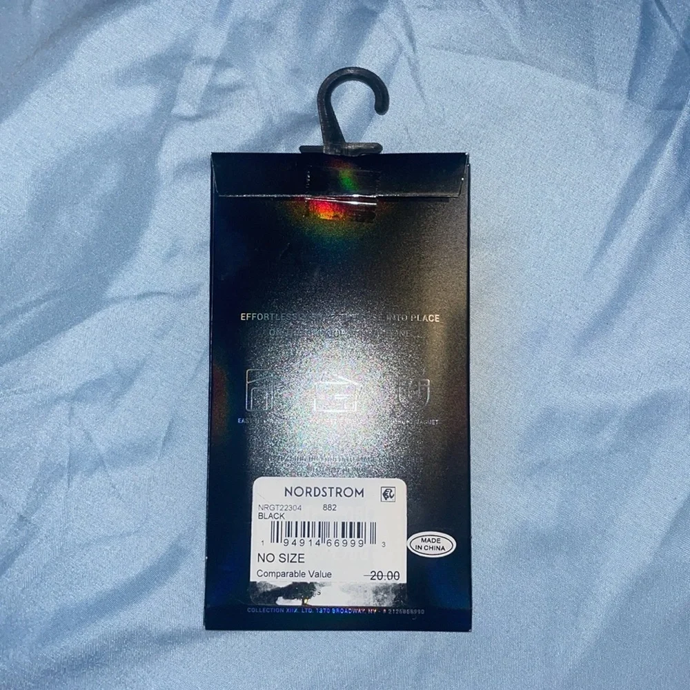 New In Package Magnetic Phone Case - Black *make offers*